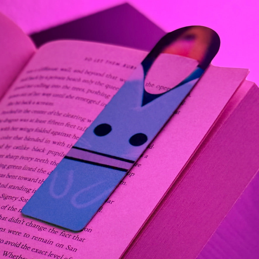 Cosmo Bookmark